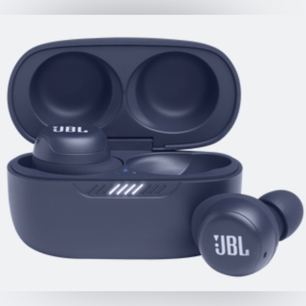 JBL Noise Cancelling Earbuds